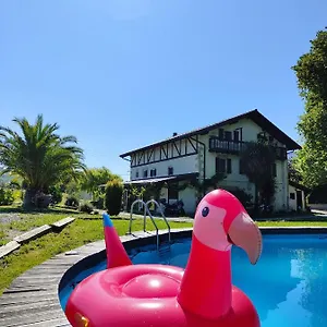 https://casero-barraca.basquecountryhotels.org